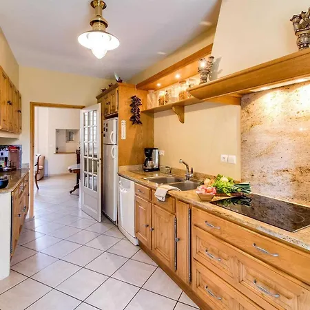 Ostal Cassinia Holiday home